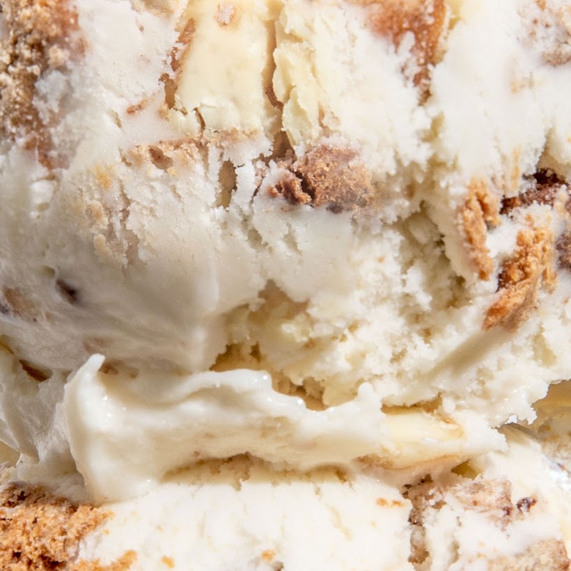 Jeni's Homemade Banana Bread Pint Jeni's Splendid Ice Creams