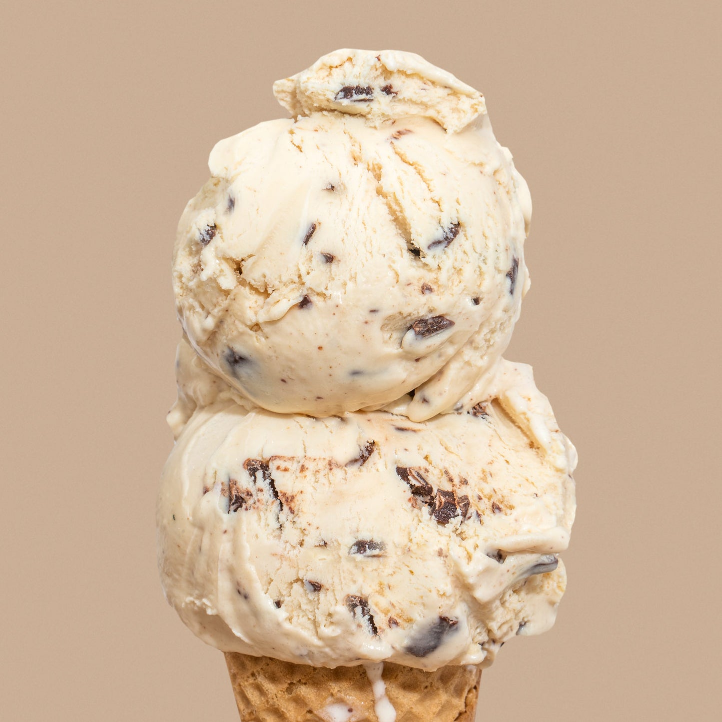 Salted Peanut Butter with Chocolate Flecks Pint Jeni's Splendid Ice Creams